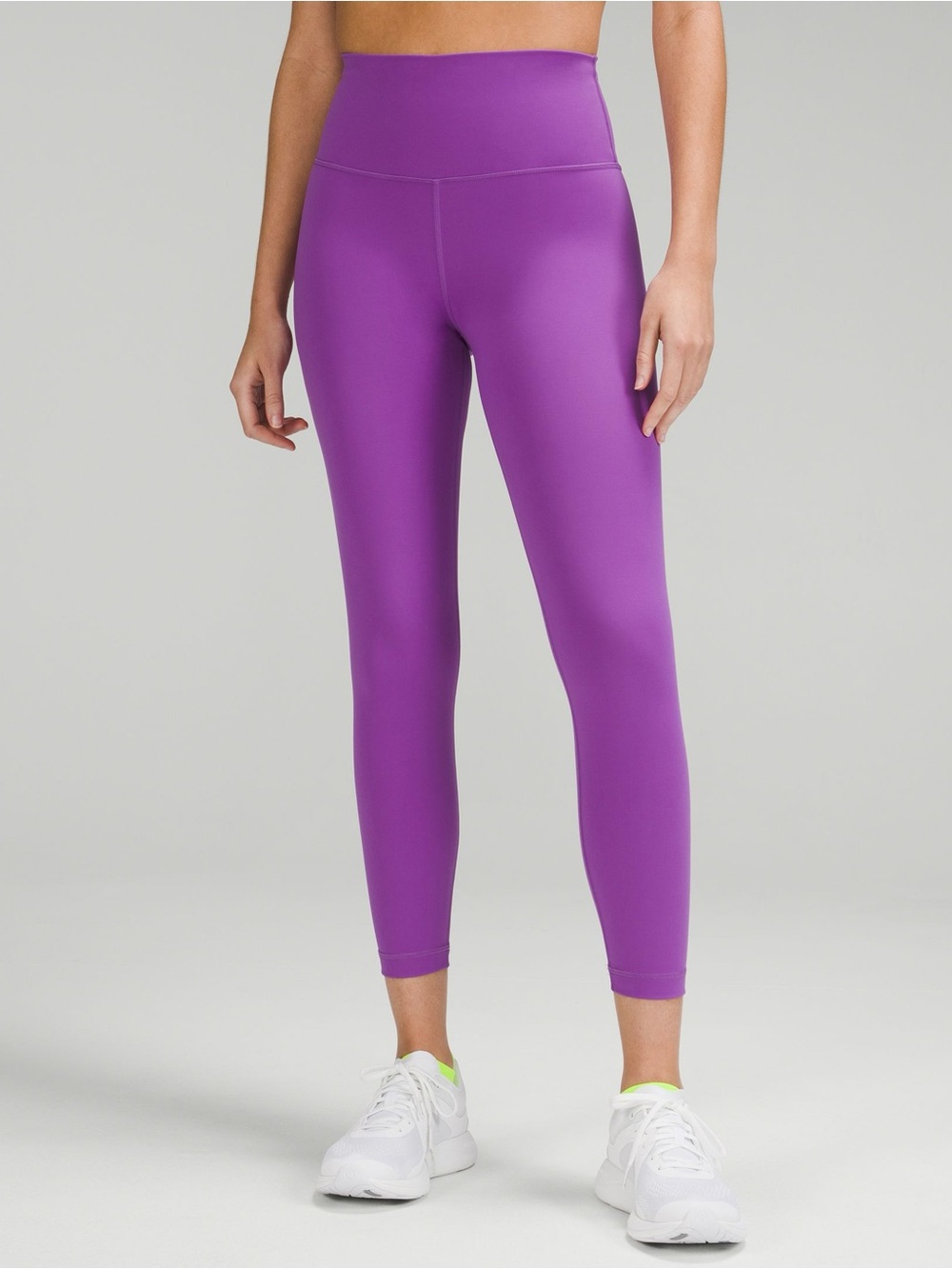 Lululemon Wunder Train, Moonlit Magenta, size 8
